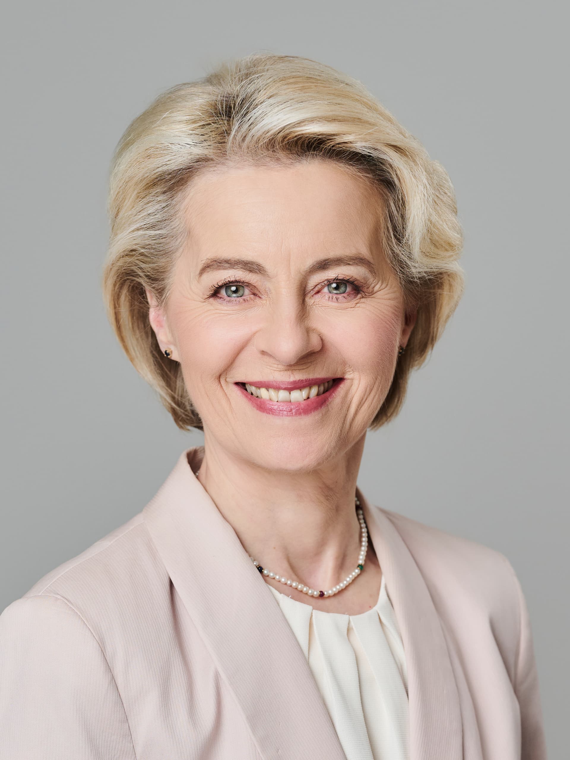 Ursula von der Leyen 2024.jpg