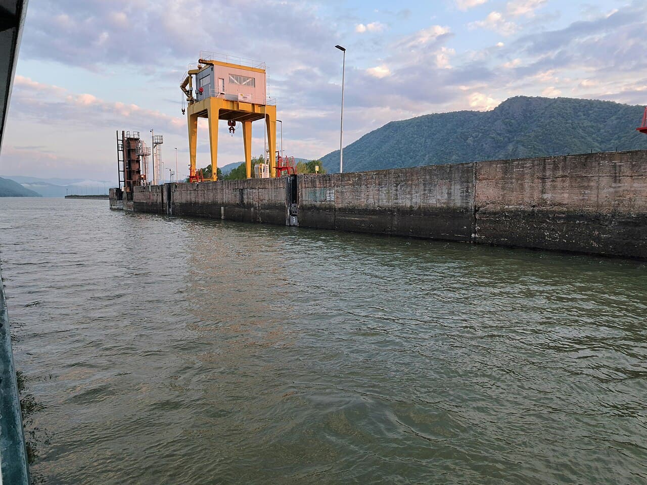 20230423.Staudamm Eisernes Tor1.-011.jpg