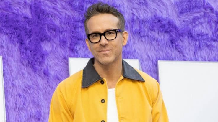 Ryan Reynolds vine la București - Alist Magazine