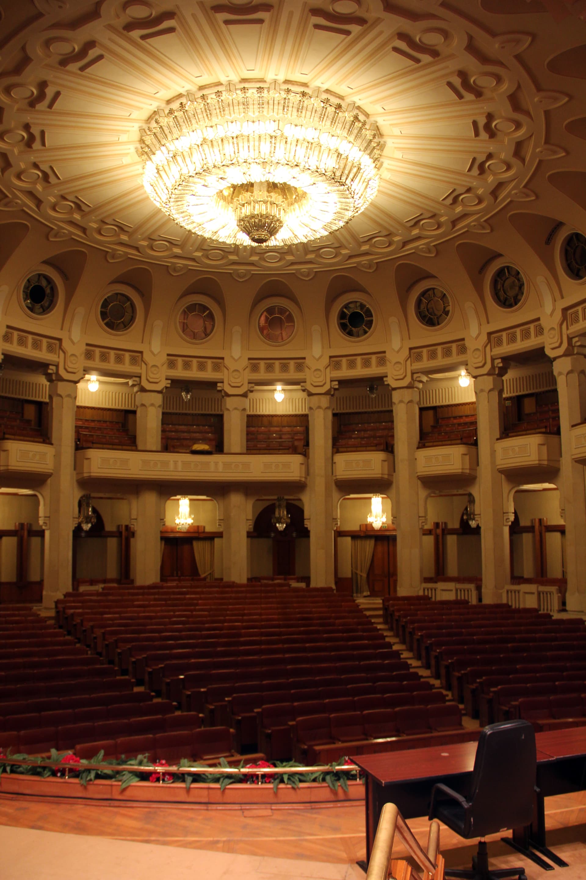 Chamber of Deputies of Romania (8003914083).jpg