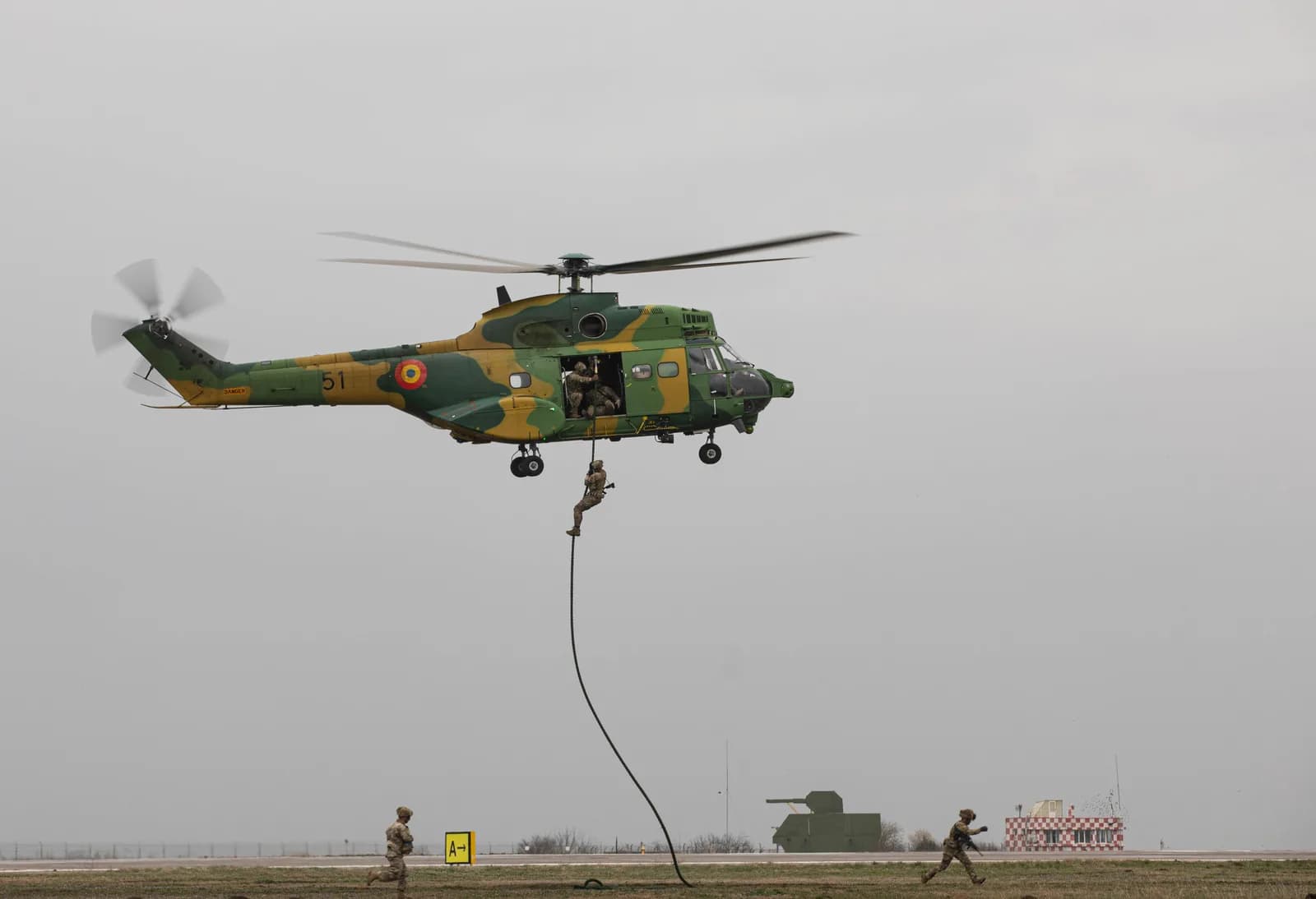 IAR 330 Puma L-RM combined arms demonstration.jpg