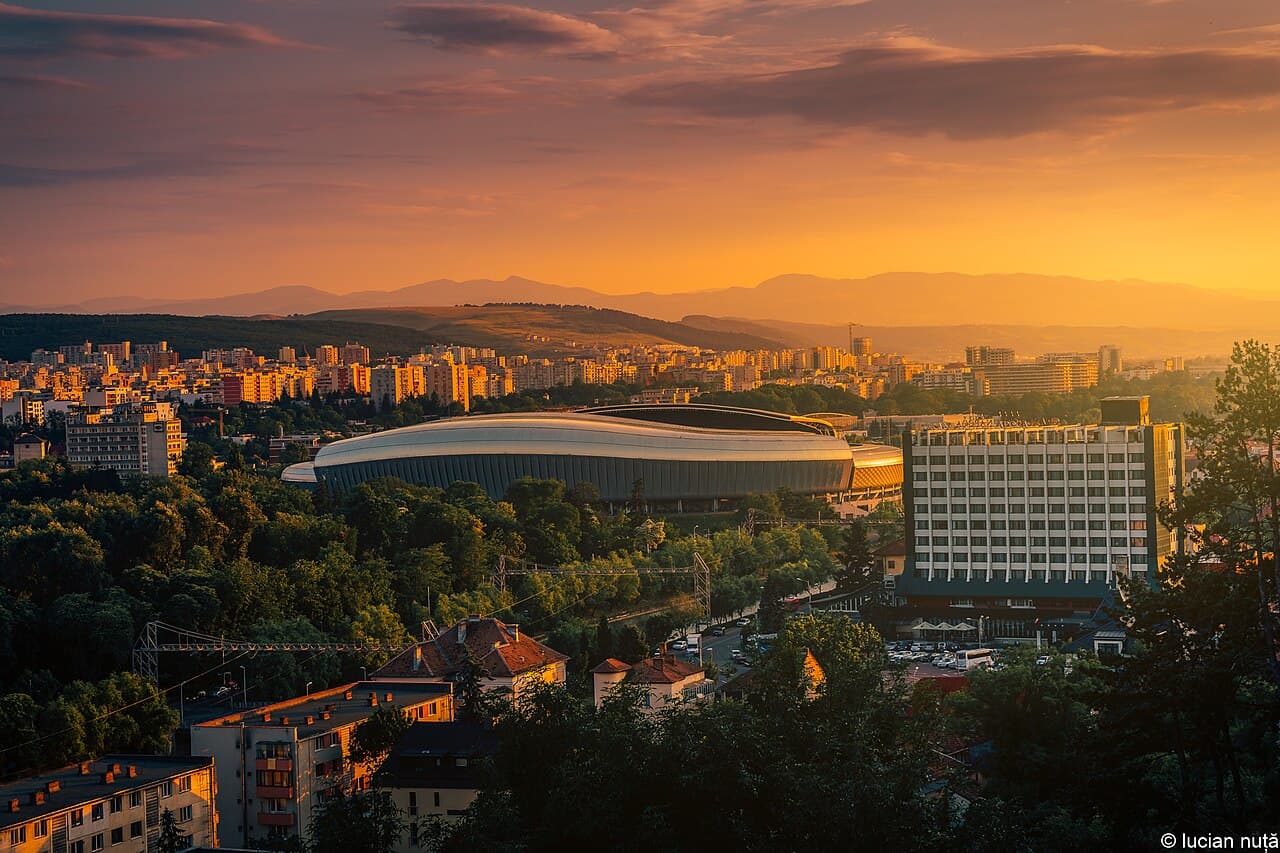 File:Cluj-Napoca (42741215562).jpg - Wikimedia Commons