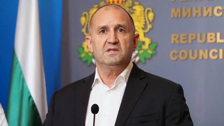Moscow praises Radev for more restrained rhetoric toward Russia | BGNES