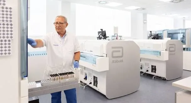MedLife a inaugurat primul laborator complet automatizat din Brasov – un nou standard de excelenta in medicina de laborator din regiune | MedLife