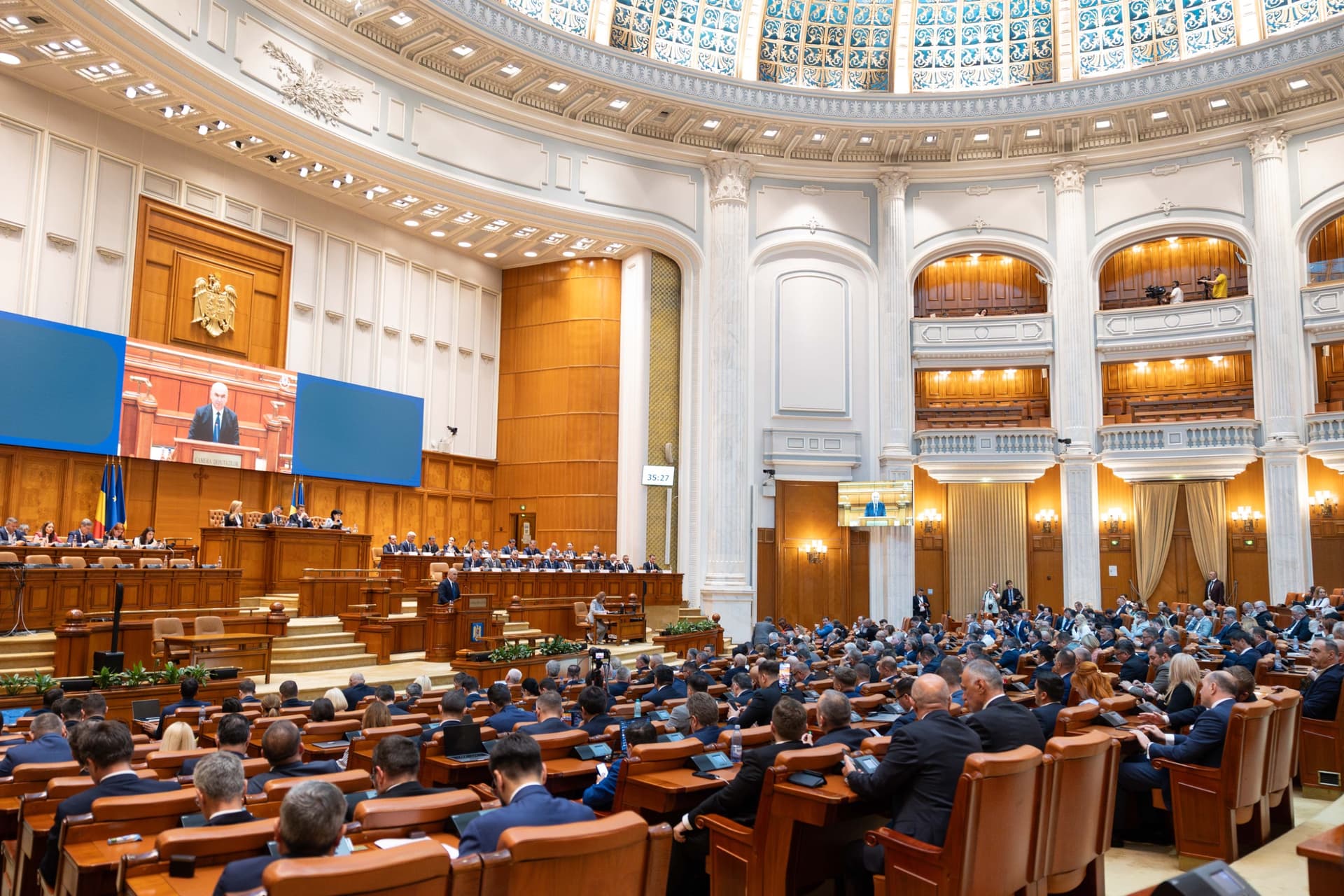 Ilie Bolojan Government Vote, 23 June 2025.jpg