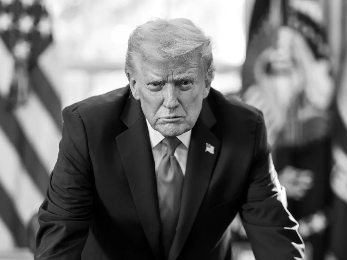 Trump publica mapa do Estreito de Ormuz como "território dos EUA" | TV Sim Brasil