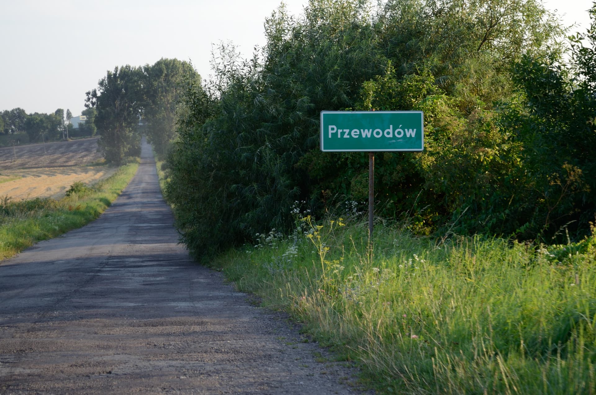 Przewodów - znak.jpg