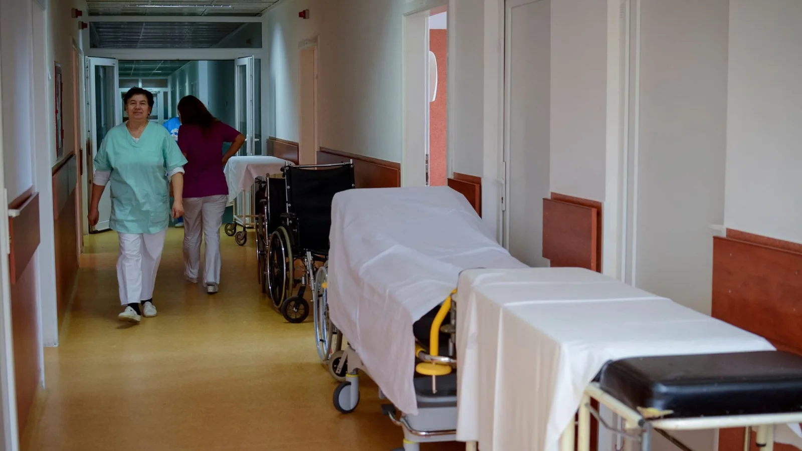 Nouă spitale din România vor fi finalizate cu 522 milioane euro din fonduri UE. Investițiile au fost mutate din PNRR - Știrile ProTV