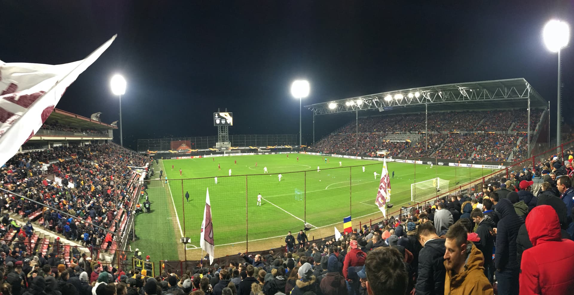 Stadionul Dr. Constantin Rădulescu.jpg