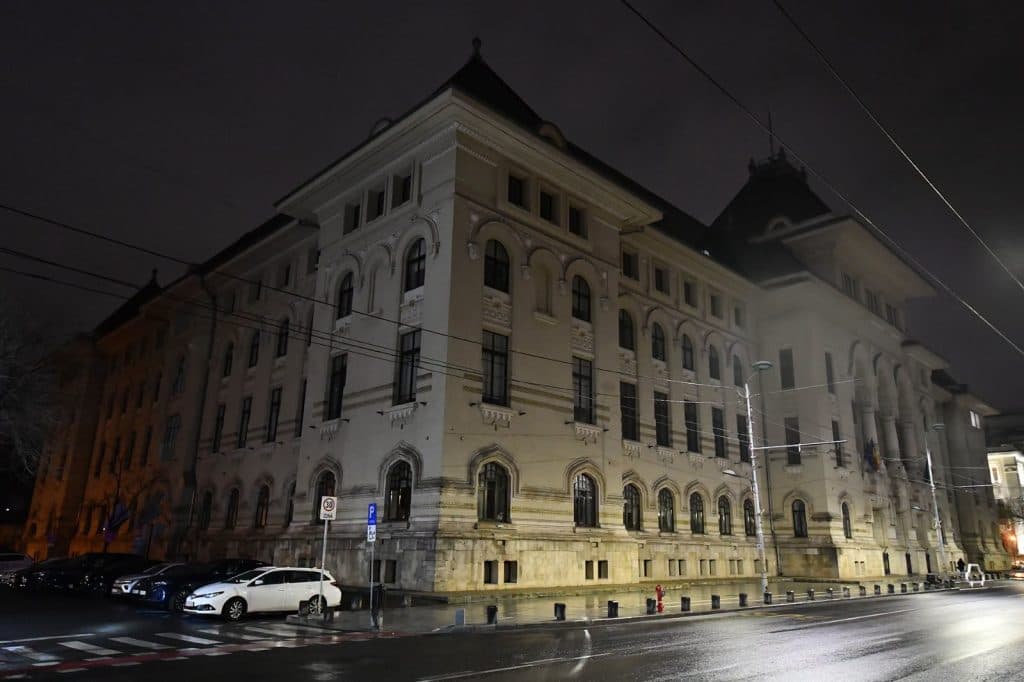 Primăria Capitalei aplică 25 de măsuri de reducere a consumului de energie