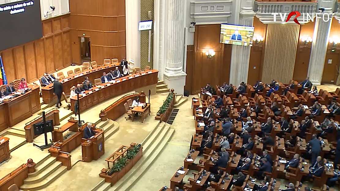 Comisia juridică a adoptat obligația ca partenerii demnitarilor să declare avere
